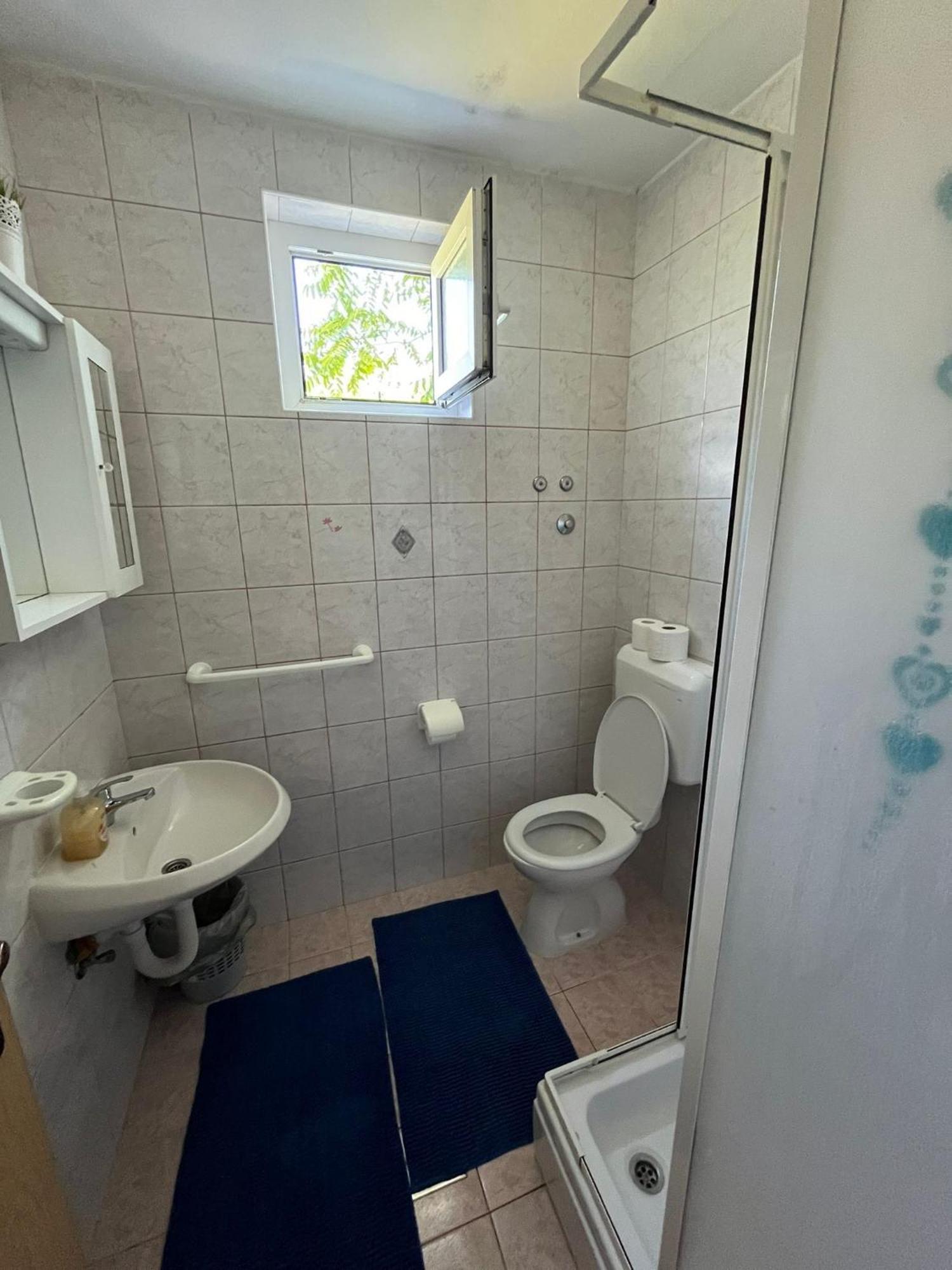 Apartments With A Parking Space Lopar, Rab - 16680 المظهر الخارجي الصورة